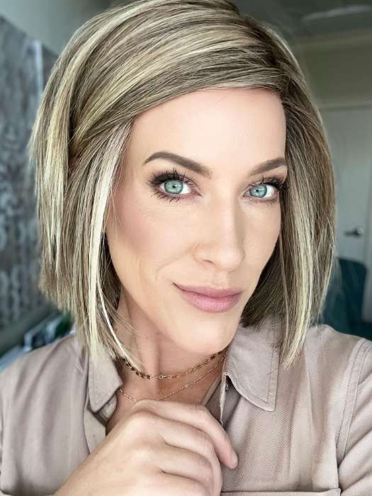Lia II | Synthetic Lace Front Wig (Mono Part) - Image 9